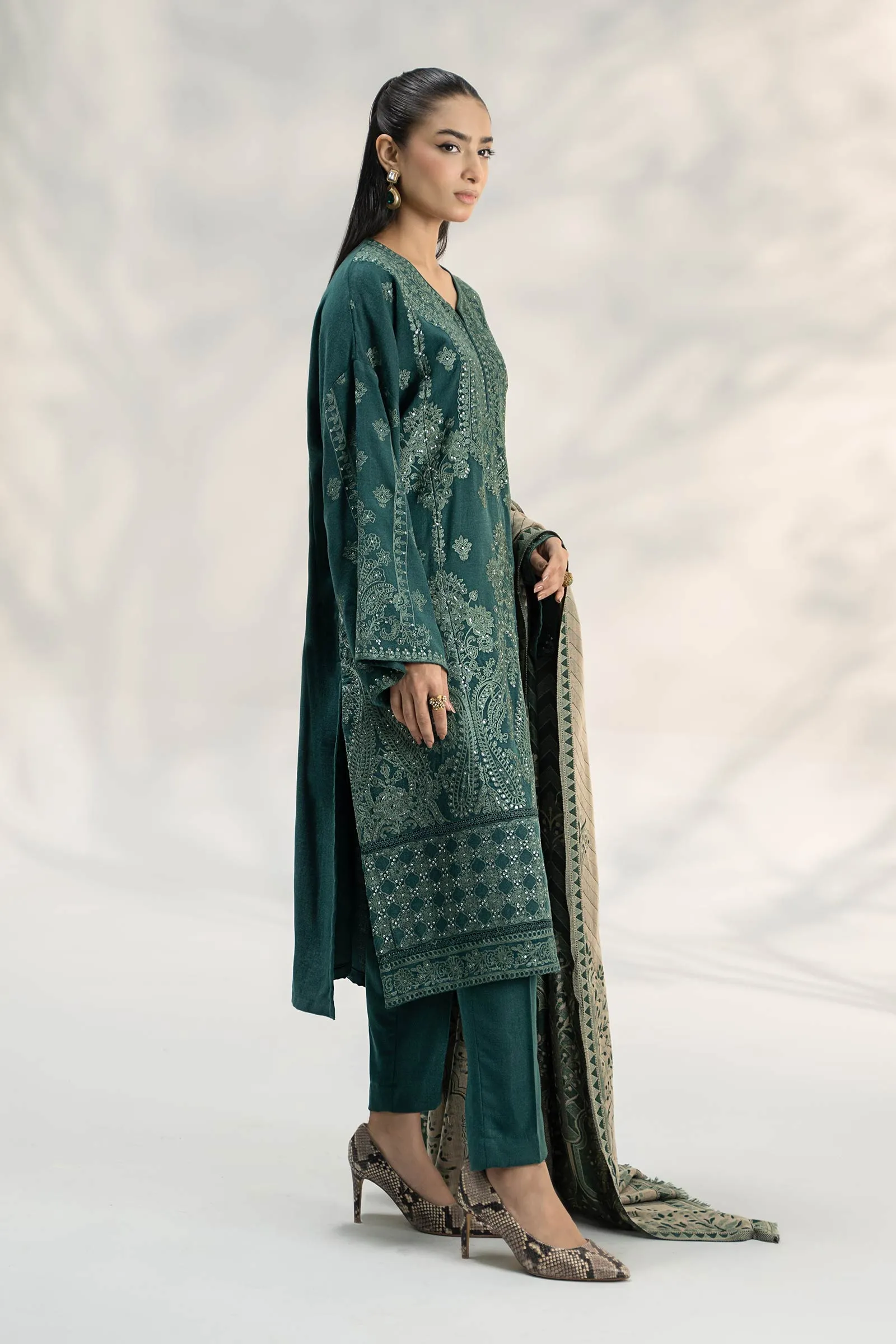 3 Piece Embroidered Pashmina Wool Suit | DW-W24-14