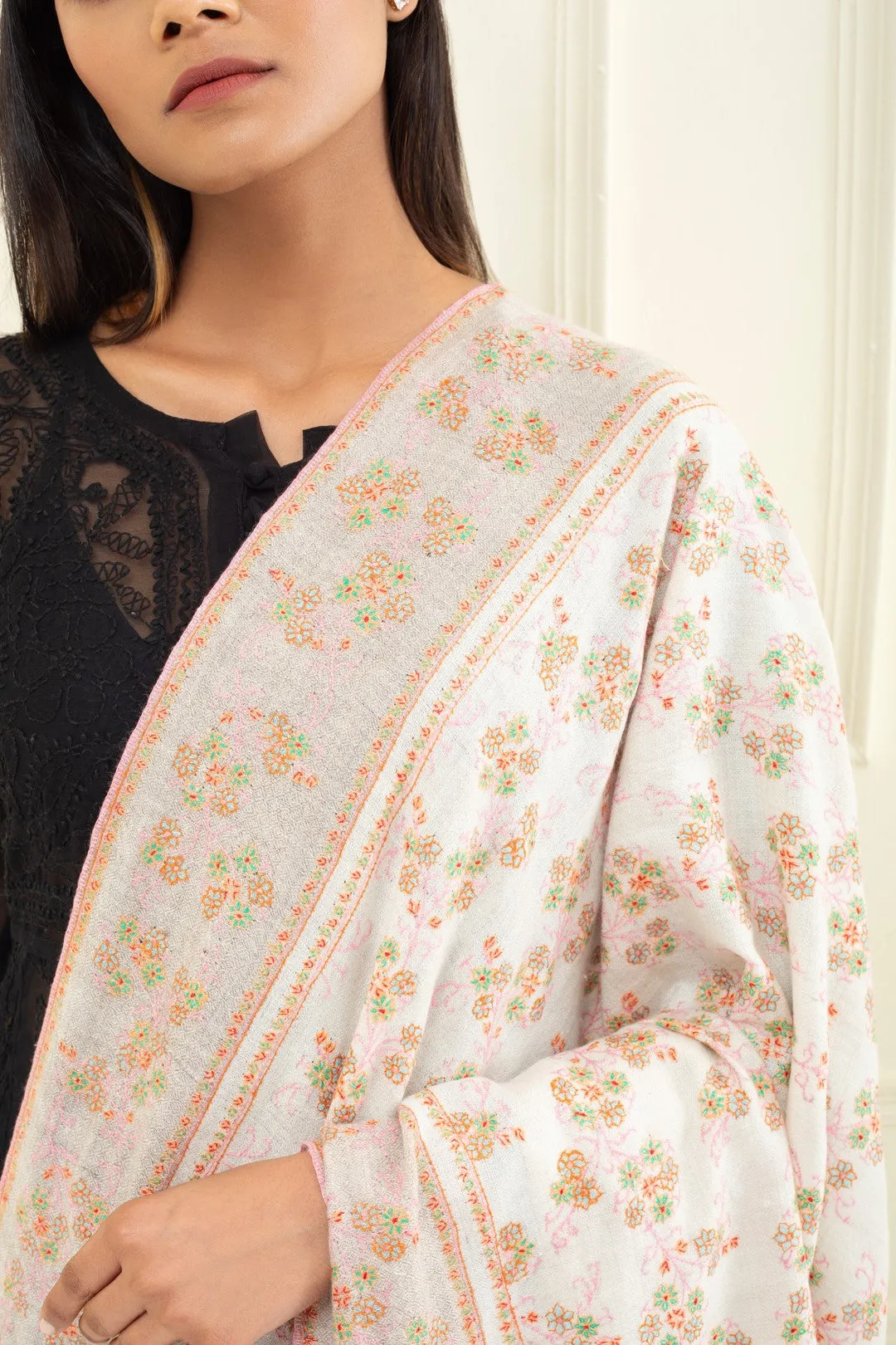 Moonvine Ivory Dourdar Butidar Jaali Sozni Embroidered Shawl