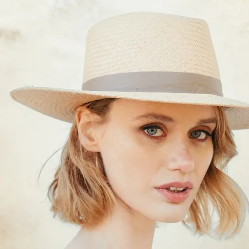 PALOMA PANAMA STRAW FEDORA LATTE