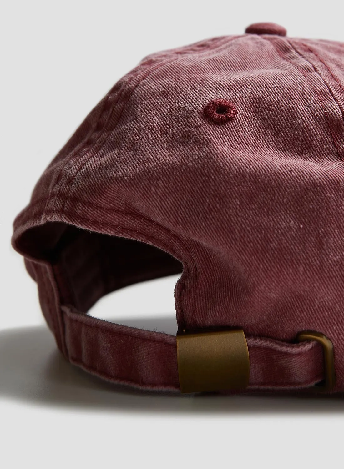 Vintage 6 Panel Cap in Washed Burgundy